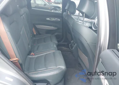 2022 Genesis Gv70 2.5T Awd из США, поврежденный, VIN KMUMADTB5NU051641